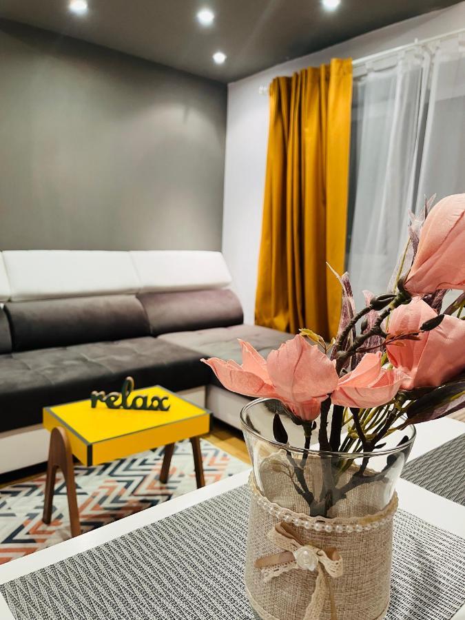 Confort View Apartment Iasi - 3 Rooms-Like Home Exterior photo